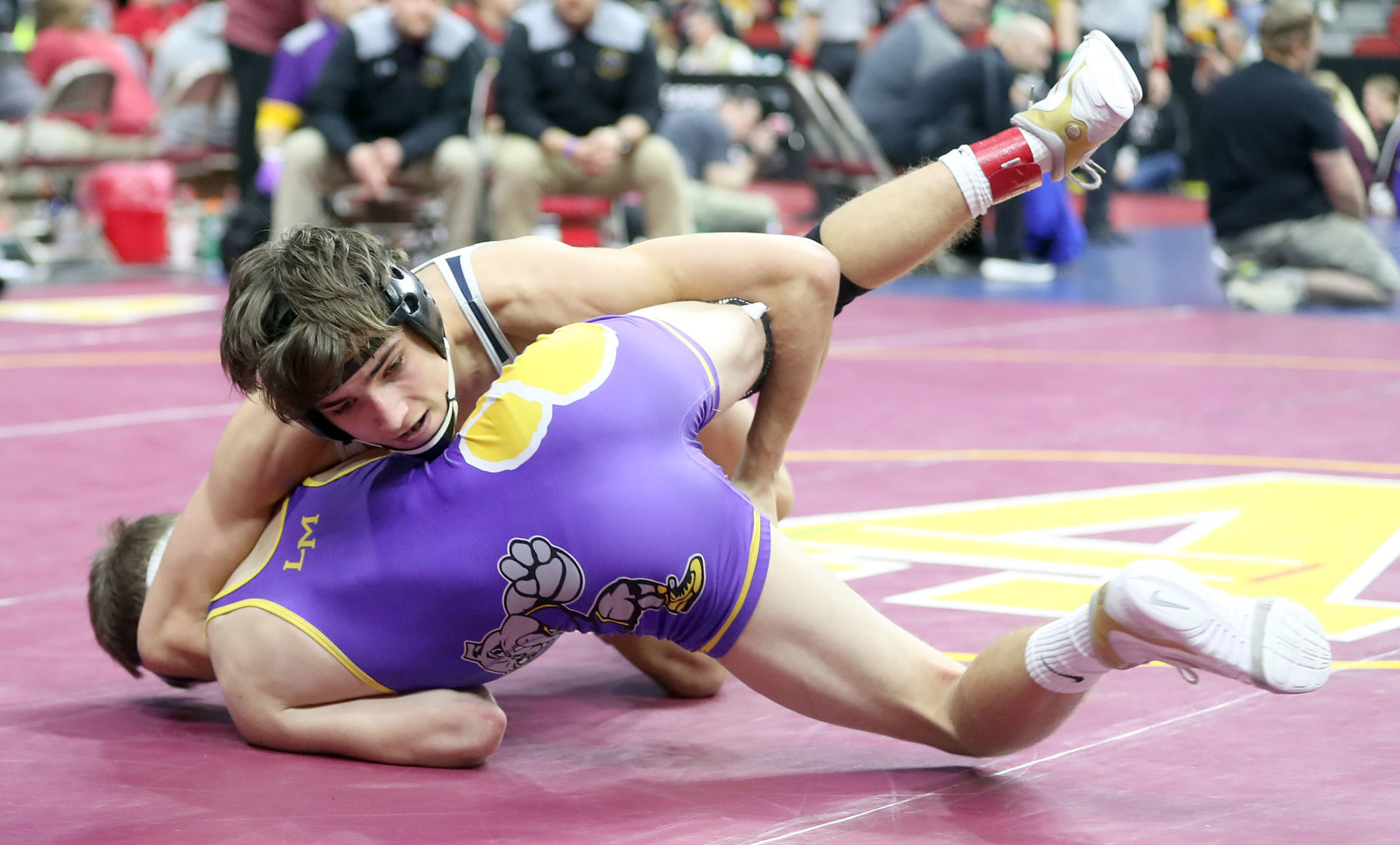 022020bp-state-wrestle-1a-06